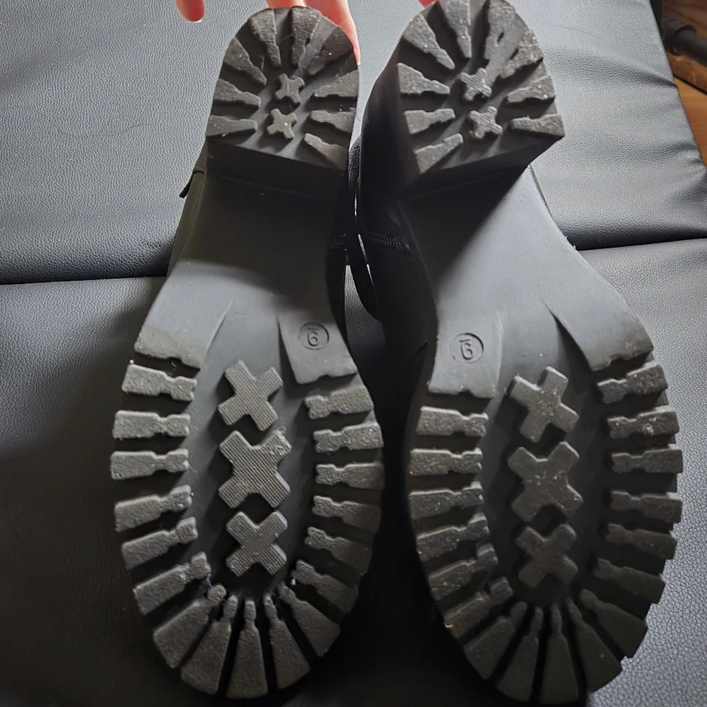 Mia Women's Black Leather Ankle Boots Size 9M - Picture 7 of 7